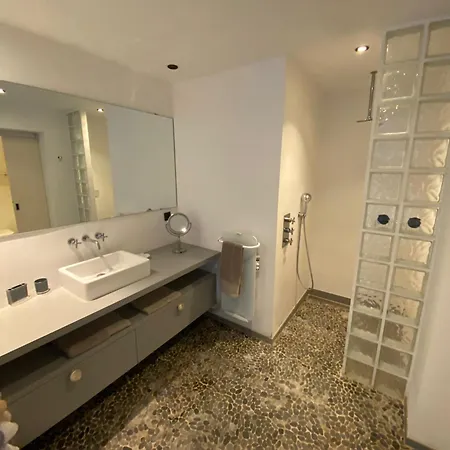 Niel - Acces Direct Et Piscine Chauffee Vila Hyères